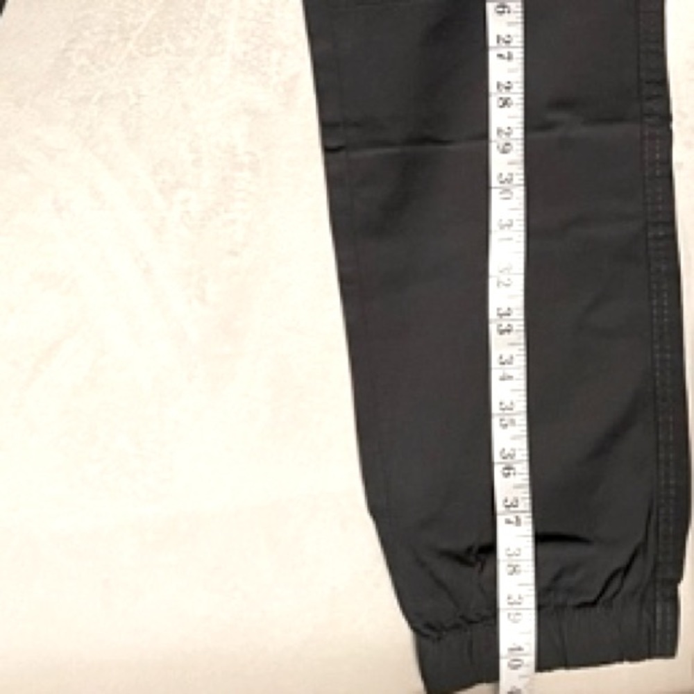 (B51) Levi’s Signature Men’s Joggers Black Flex Light Weight Gold Edition, Sz 34 - Picture 12 of 12